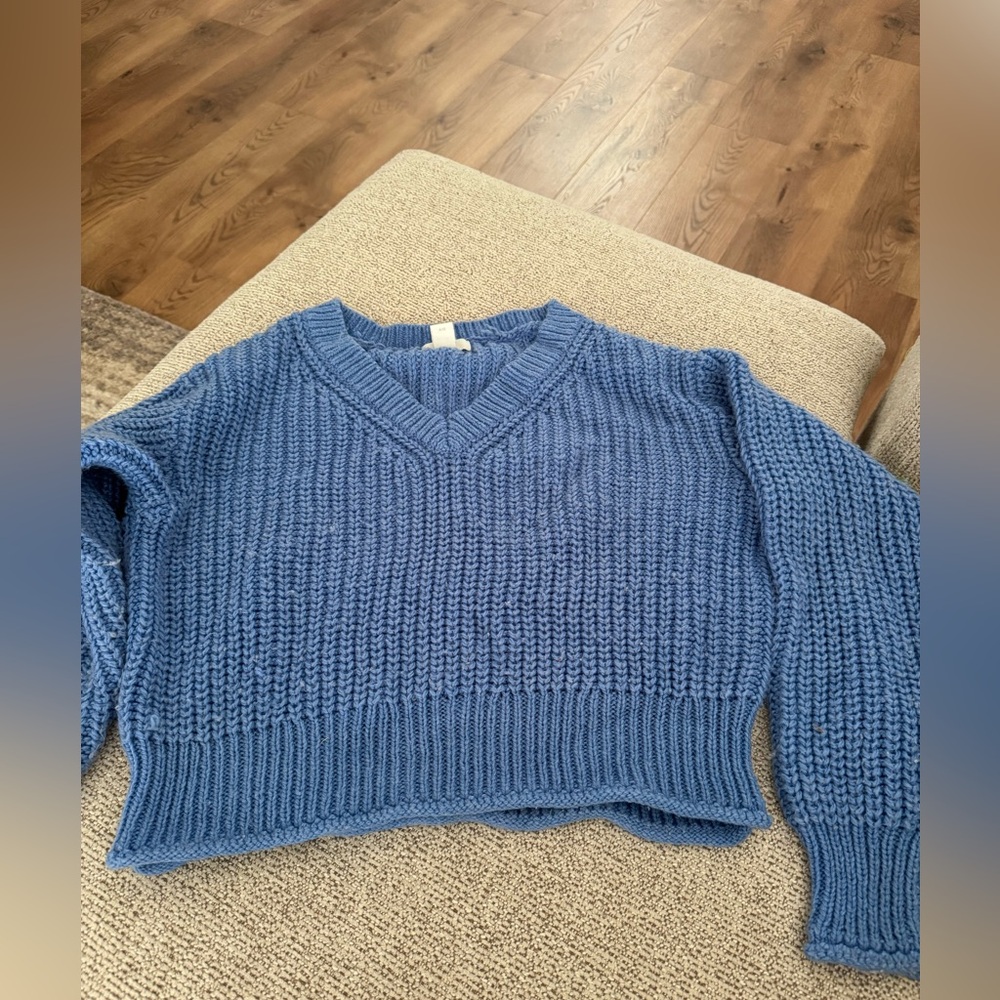 Women’s sweater